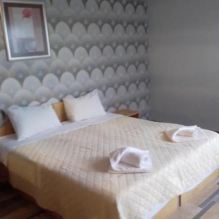 白屋度假村 * Bliznatsi