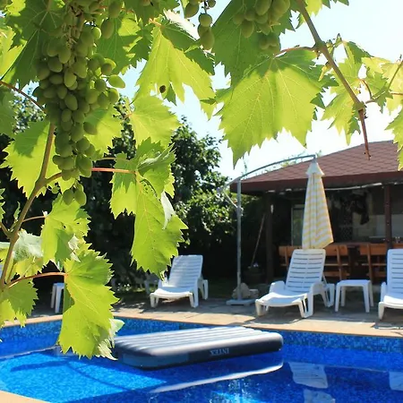 白屋度假村 招待所 *