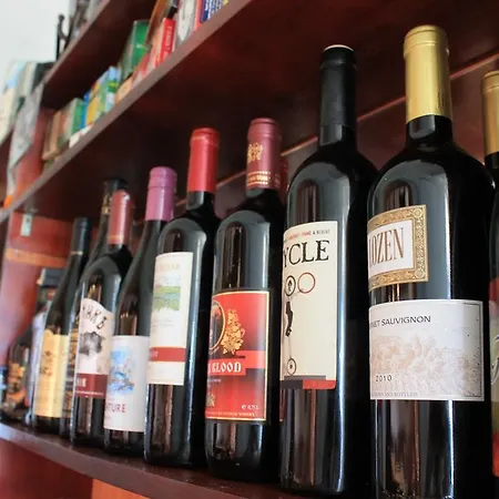 白屋度假村 招待所 *