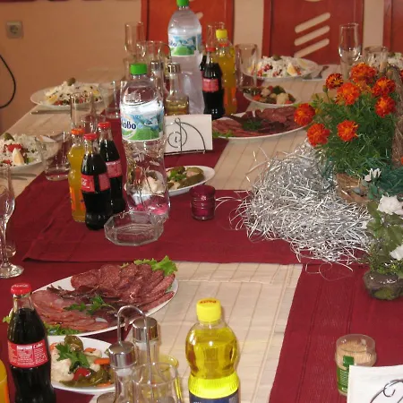 白屋度假村 招待所 Bliznatsi