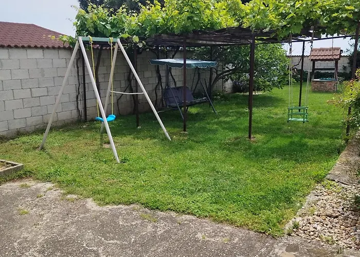 Casa de hóspedes The White House Bliznatsi