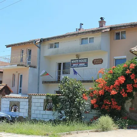 The White House * Bliznatsi