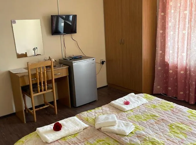 The White House Pensión Bliznatsi